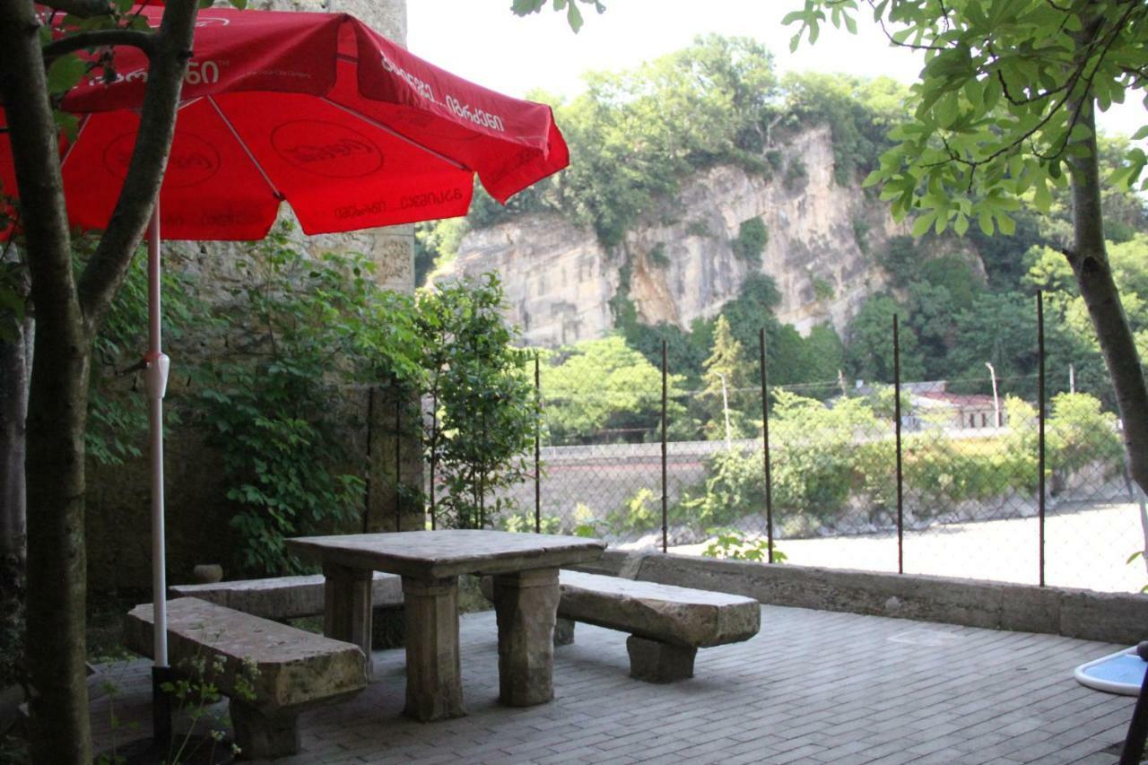 A Rioni Hotel Kutaisi Exterior photo